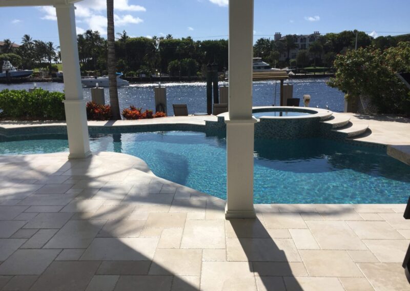 Lighthouse Point, FL