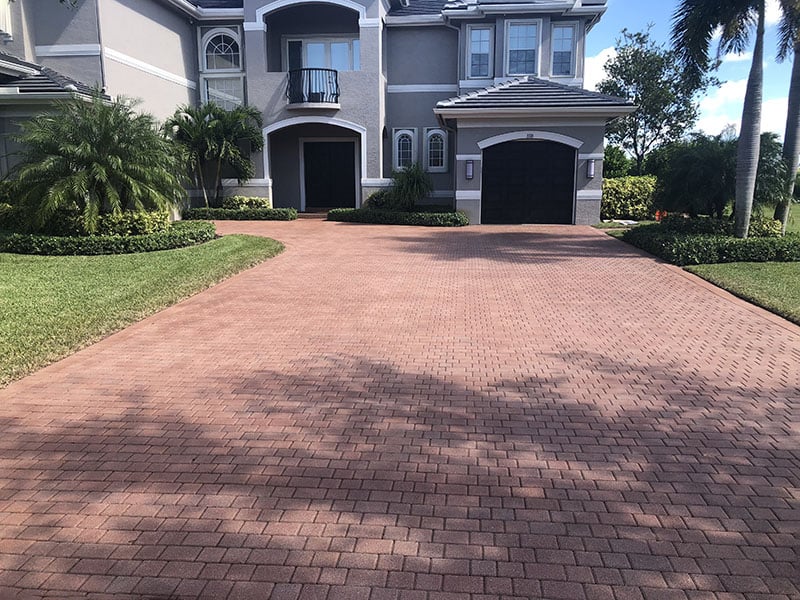 Can My Pavers Be Stained?
