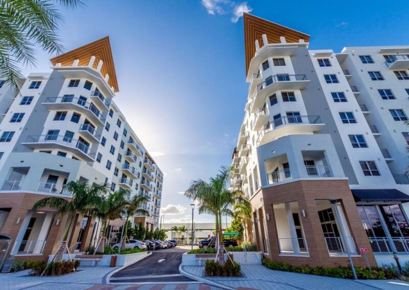 Noma Apartments, North Miami, FL